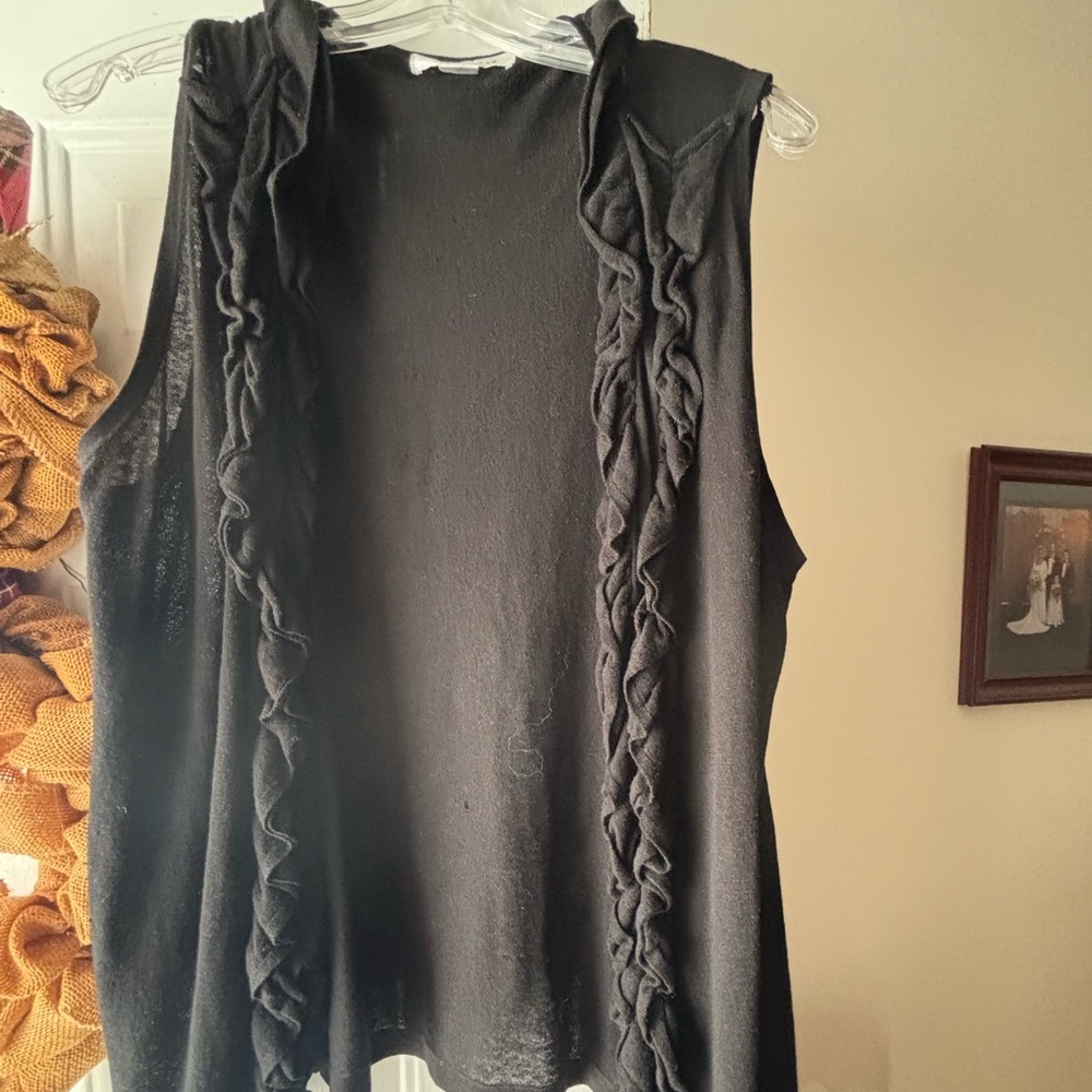 August Silk Black lvest